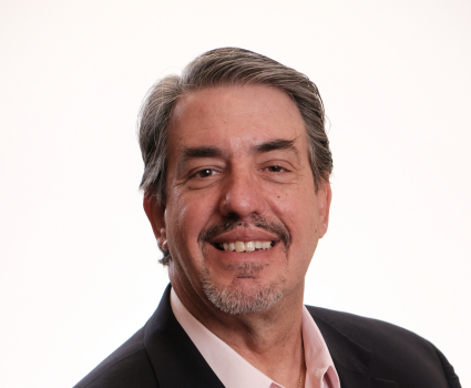 headshot of komorowski